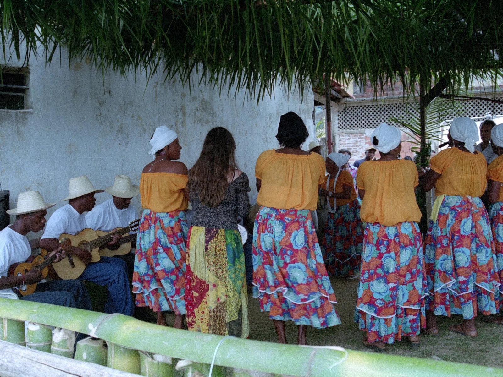 Samba de Roda do Recôncavo - Bahia - 3909 016.jpg